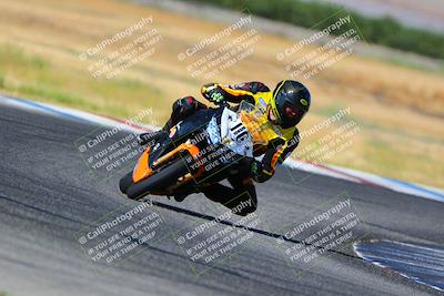 media/Aug-13-2023-CRA (Sun) [[1cfc37a6fb]]/Race 4 400 Superbike/Race/